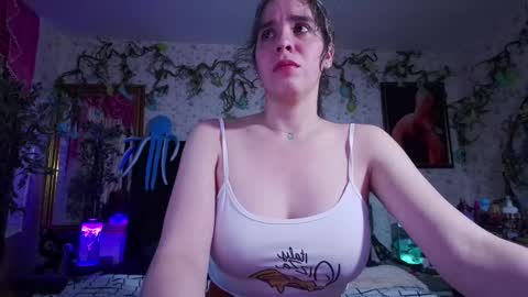 Elizabeth online show from 09.16.25