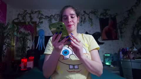 Snapshot of elizabeth77_ chatting on 10.18.25 Elizabeth online show from 10.18.25