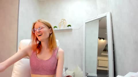 Elizabeth online show from 02.02.25