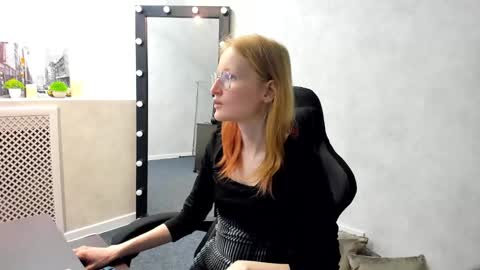 Elizabeth online show from 03.07.25