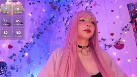    Independent Model online show from 10.20.25