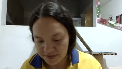 Snapshot of elizabeth_martinez_ chatting on 01.21.25 Elizabeth Martinez online show from 01.21.25