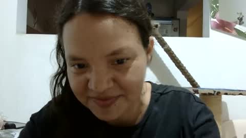 Snapshot of elizabeth_martinez_ chatting on 01.22.25 Elizabeth Martinez online show from 01.22.25