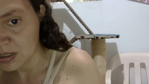 Snapshot of elizabeth_martinez_ chatting on 03.08.25 Elizabeth Martinez online show from 03.08.25