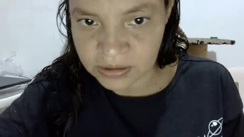 Snapshot of elizabeth_martinez_ chatting on 03.10.25 Elizabeth Martinez online show from 03.10.25