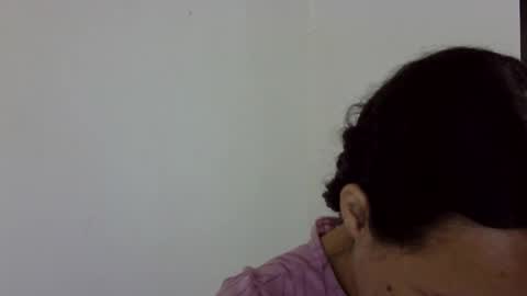Snapshot of elizabeth_martinez_ chatting on 09.19.25 Elizabeth Martinez online show from 09.19.25