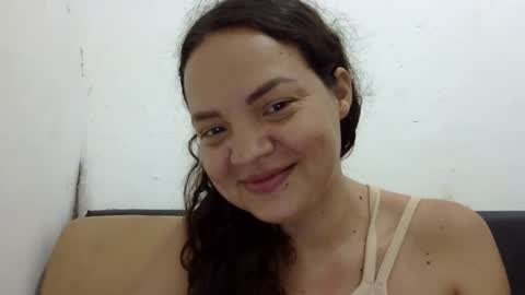 Snapshot of elizabeth_martinez_ chatting on 10.08.25 Elizabeth Martinez online show from 10.08.25