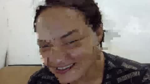 Snapshot of elizabeth_martinez_ chatting on 10.09.25 Elizabeth Martinez online show from 10.09.25