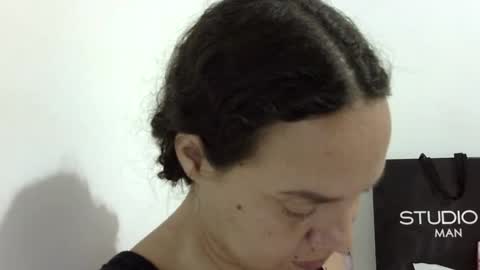 Snapshot of elizabeth_martinez_ chatting on 11.04.25 Elizabeth Martinez online show from 11.04.25