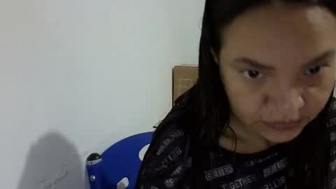 Snapshot of elizabeth_martinez_ chatting on 11.14.25 Elizabeth Martinez online show from 11.14.25