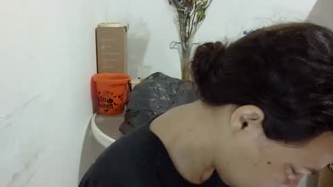 Snapshot of elizabeth_martinez_ chatting on 12.02.25 Elizabeth Martinez online show from 12.02.25