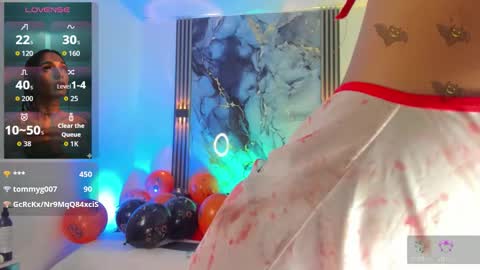 Snapshot of elizabeth_vega chatting on 11.01.25 Elizabeth online show from 11.01.25