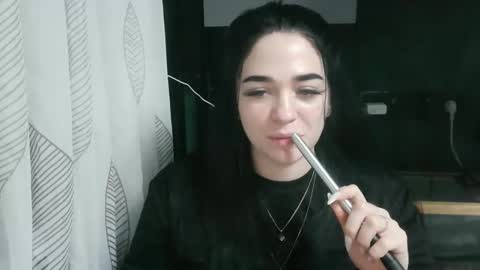 elizabeth_xi online show from 10.07.25