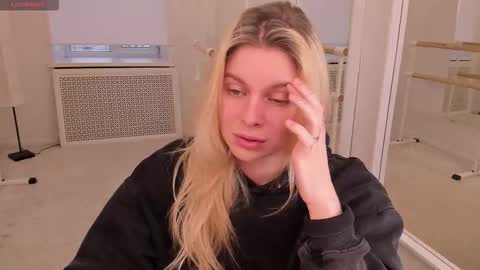 elizabethmad online show from 10.21.25