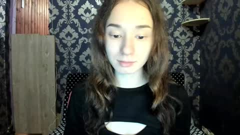 Snapshot of elizabethrice chatting on 12.13.24 elizabethrice online show from 12.13.24