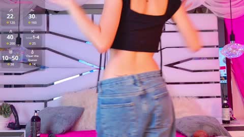 Elizabet online show from 12.04.24