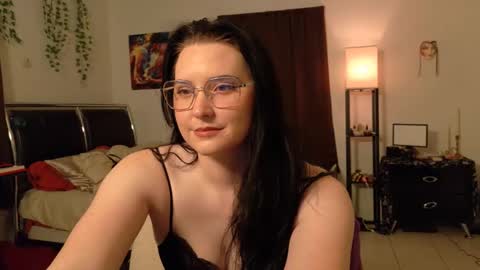 Eliza online show from 02.06.25
