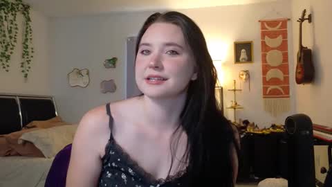 Eliza online show from 09.18.25