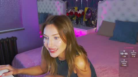 Snapshot of elizamayers chatting on 01.24.25 Linda online show from 01.24.25