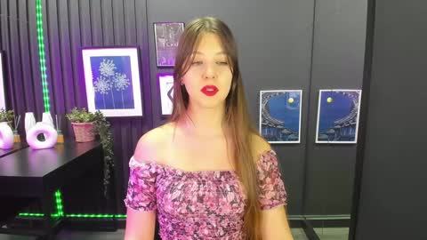 Eliza online show from 12.10.24