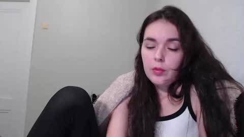 Snapshot of elizbetfox chatting on 11.14.25 elizbetfox online show from 11.14.25