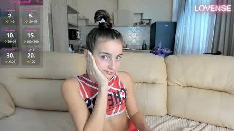 Eliz                               online show from 02.06.25