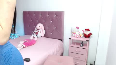 Ella  online show from 12.23.24