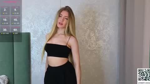 Snapshot of ella__sweety chatting on 03.06.25 Ella online show from 03.06.25