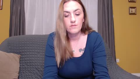 Ella  Max online show from 02.15.25
