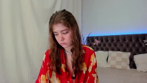 Ella Mayers online show from 02.15.25