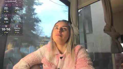 ella_vee online show from 02.09.26