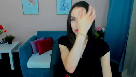 ellaasteele online show from 09.24.25