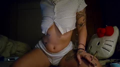 ellababy94 online show from 12.21.25