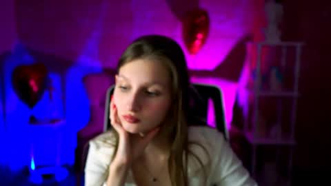 Ella online show from 03.03.25