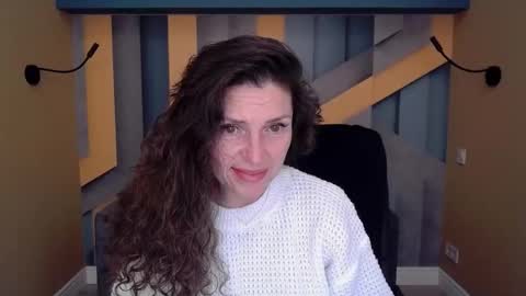 EllaLongs online show from 11.11.25