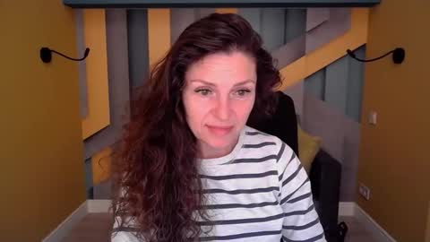 EllaLongs online show from 04.07.26