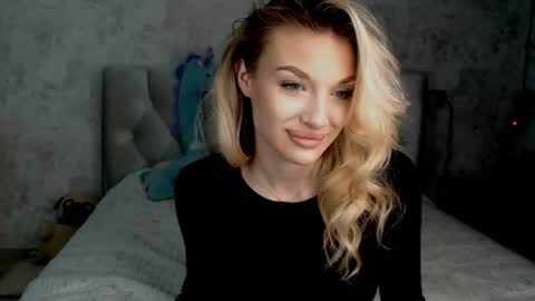 Snapshot of ellamilla chatting on 07.02.26 ellamilla online show from 07.02.26