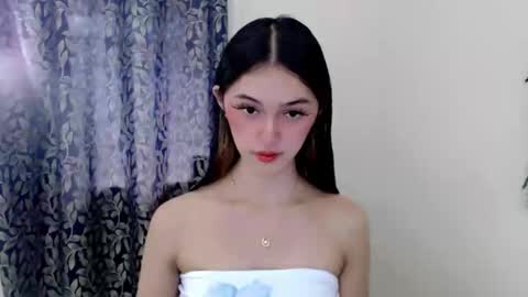 ELLA online show from 09.15.25