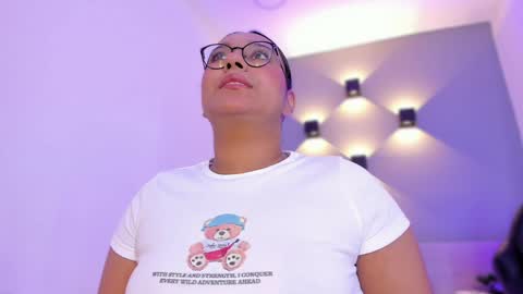 Ella online show from 12.16.24
