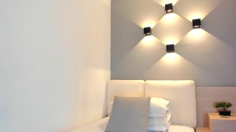 Ella online show from 10.24.25