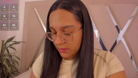 Snapshot of ellamontoya chatting on 02.23.26 Ella online show from 02.23.26