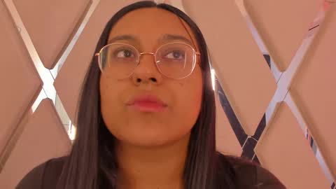 Snapshot of ellamontoya chatting on 02.27.26 Ella online show from 02.27.26