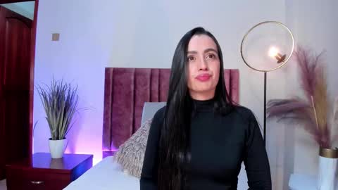 Ella VillaLuna online show from 01.16.26