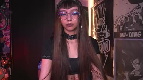 follow me on instagram .    online show from 11.10.25