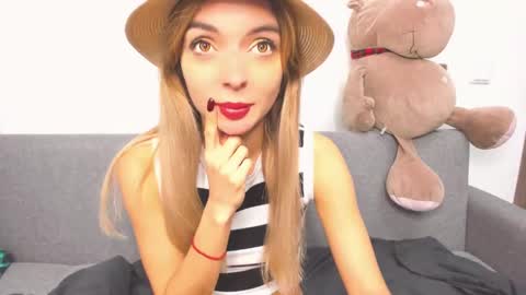 ellen_flow online show from 12.08.24