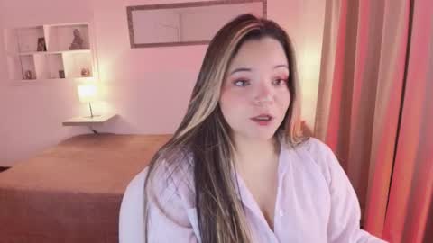 elli_snow online show from 01.07.26