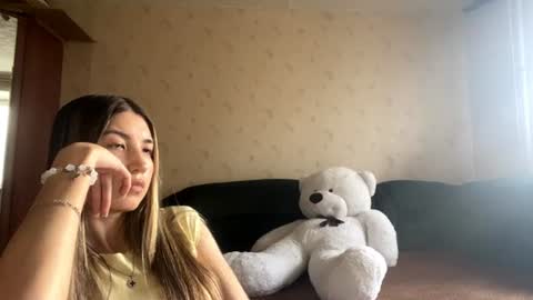 Snapshot of elliaudirsch chatting on 07.11.26 elliaudirsch online show from 07.11.26