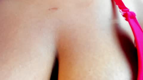  Ellie   online show from 12.12.24