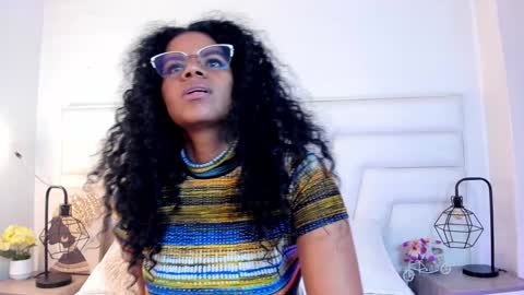  Ellie   online show from 12.14.24