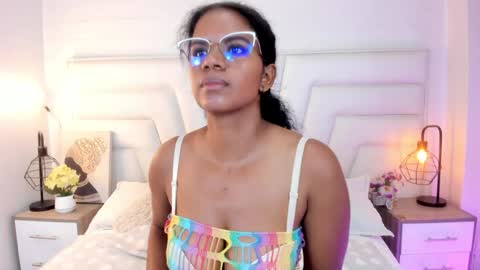  Ellie   online show from 01.22.25